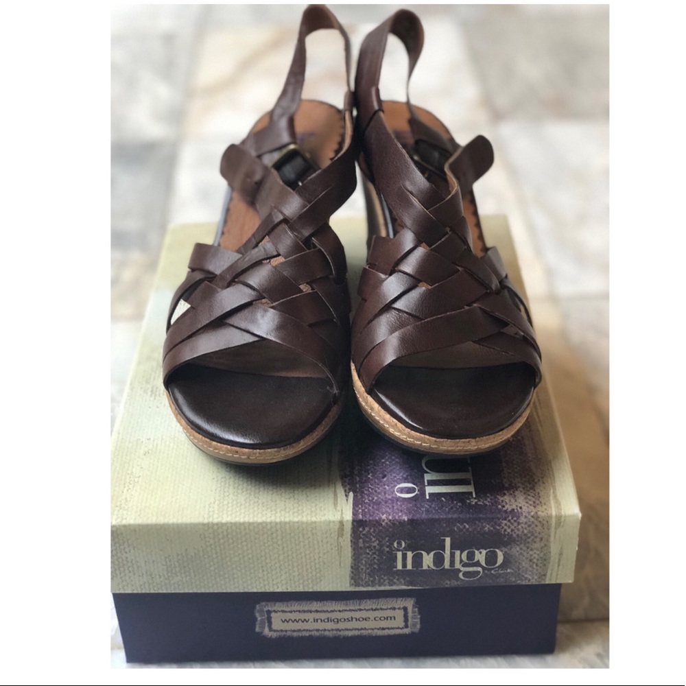 NWOT indigo by Clark’s Oliver wedges sz 10